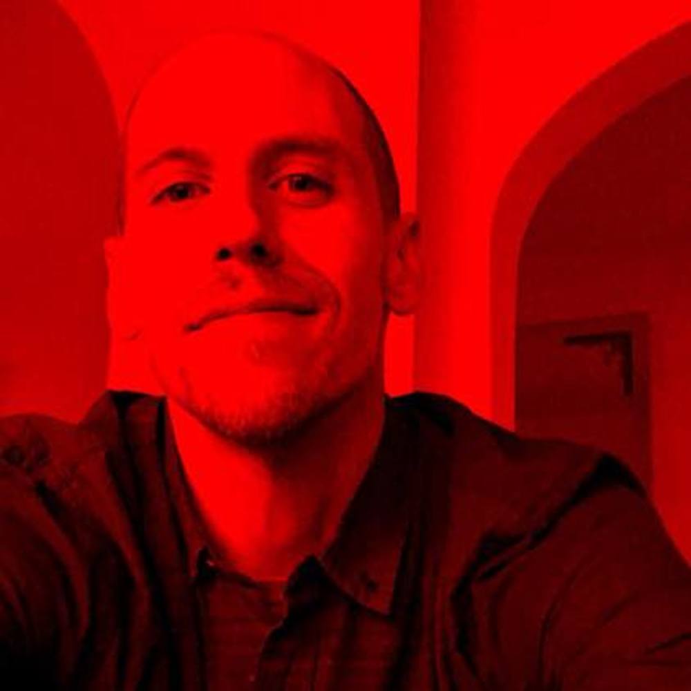 Meet your Posher, Adam